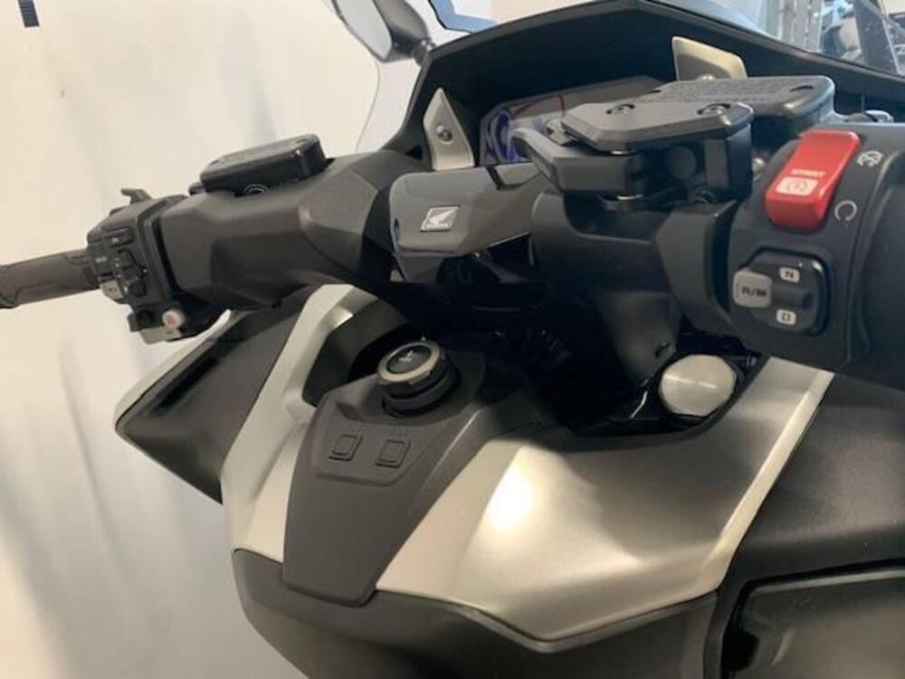 Honda Forza 750 DCT (2021 - 24) (7)