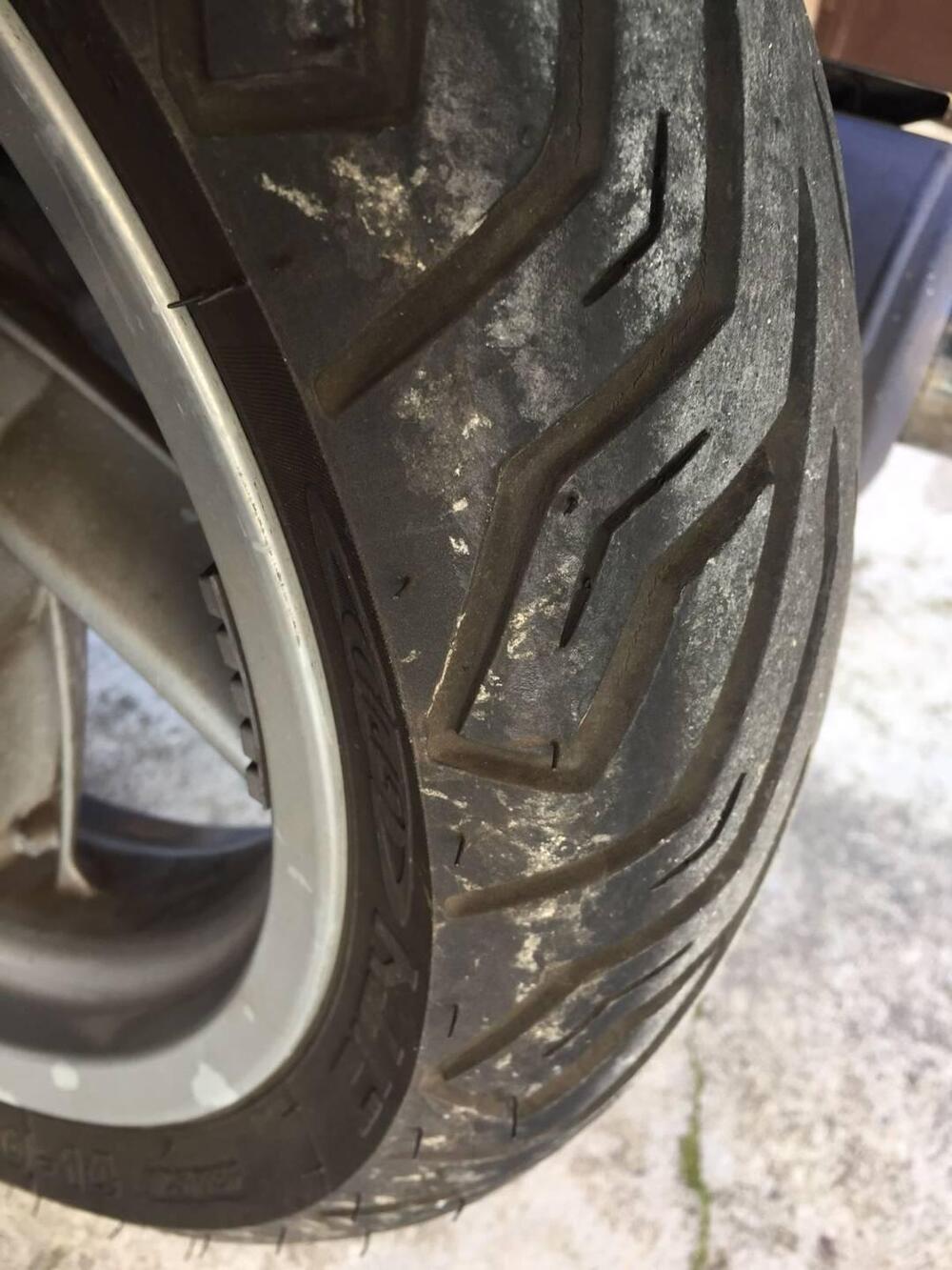 Aprilia Atlantic 500 (2003 - 04) (2)