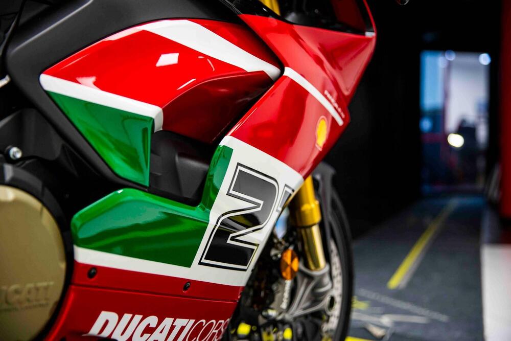 Ducati Panigale V2 Bayliss 1st Championship 20th Anniversary (2021 - 24) (17)