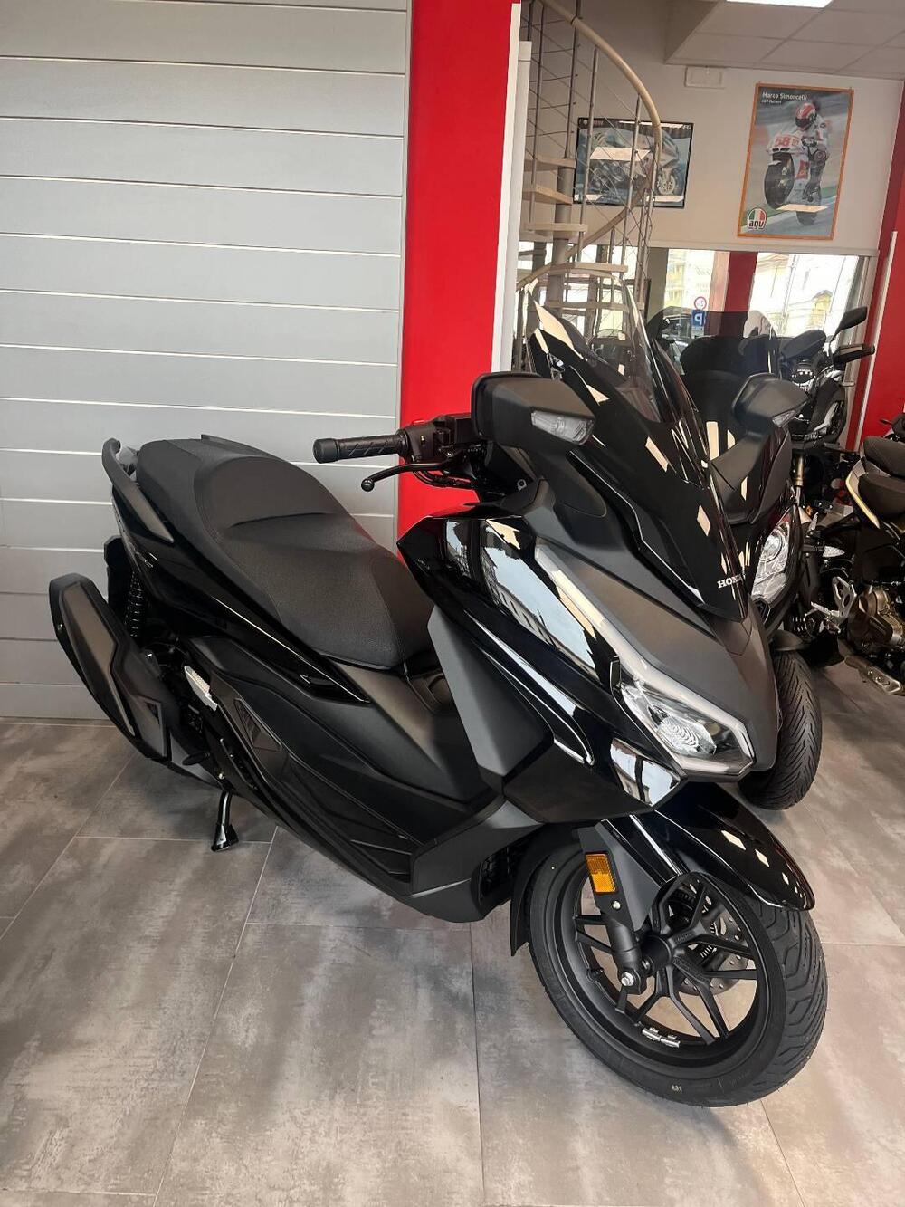 Honda Forza 350 (2025 - 26)