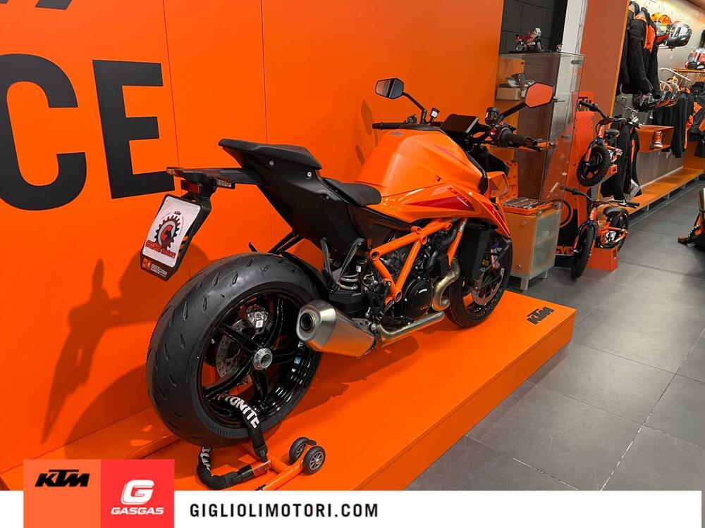 KTM 1390 Super Duke R (2024 - 26) (3)