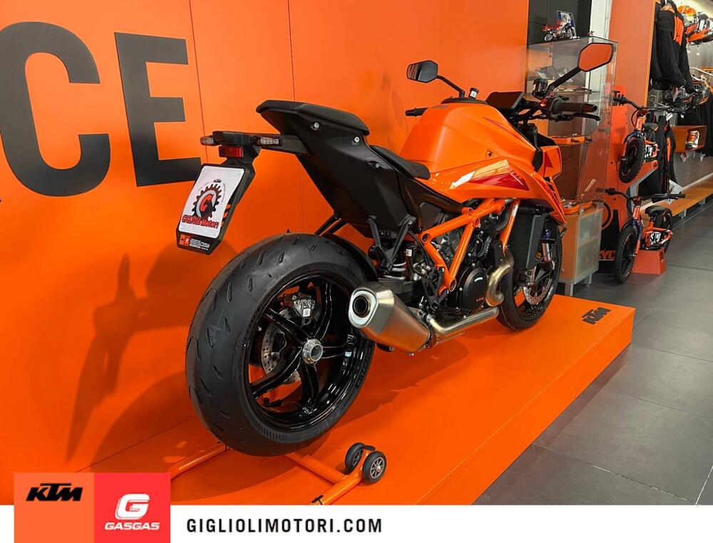 KTM 1390 Super Duke R (2024 - 26) (7)