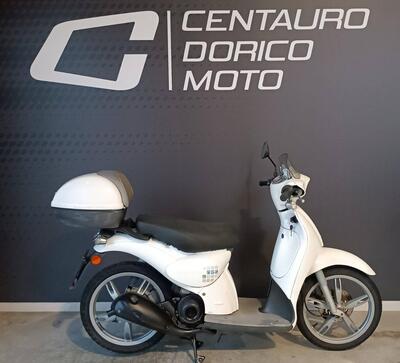 Aprilia Scarabeo 50 2t (2008 - 17) usata