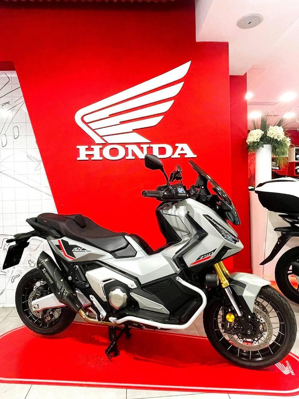 Honda X-ADV 750 (2025 - 26) (2)