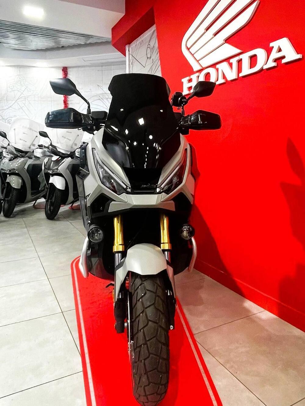 Honda X-ADV 750 (2025 - 26) (5)