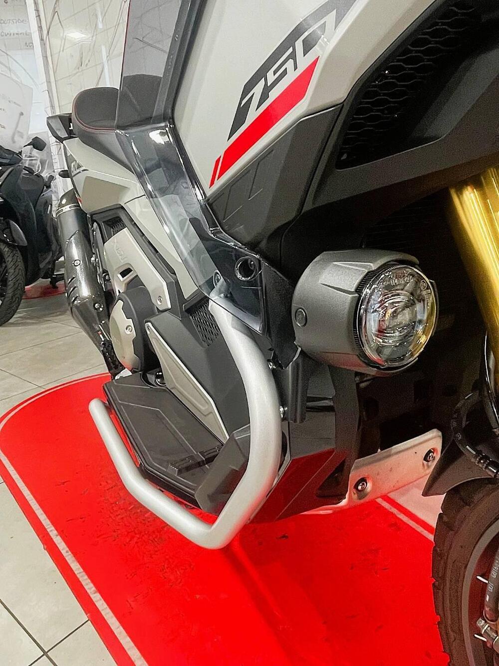 Honda X-ADV 750 (2025 - 26) (6)