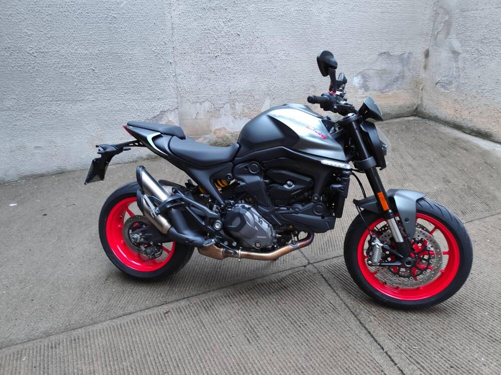 Ducati Monster 937 + (2021 - 25) (11)