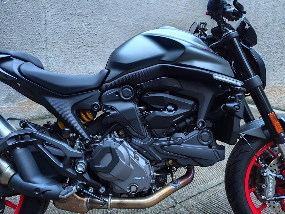 Ducati Monster 937 + (2021 - 25) (15)