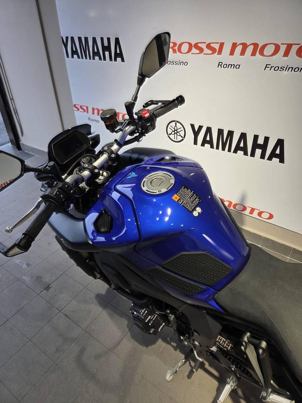 Yamaha MT-10 (2022 - 26) (3)