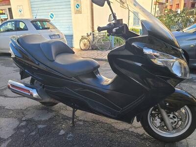 Suzuki Burgman AN 400 (2008 - 13) usata