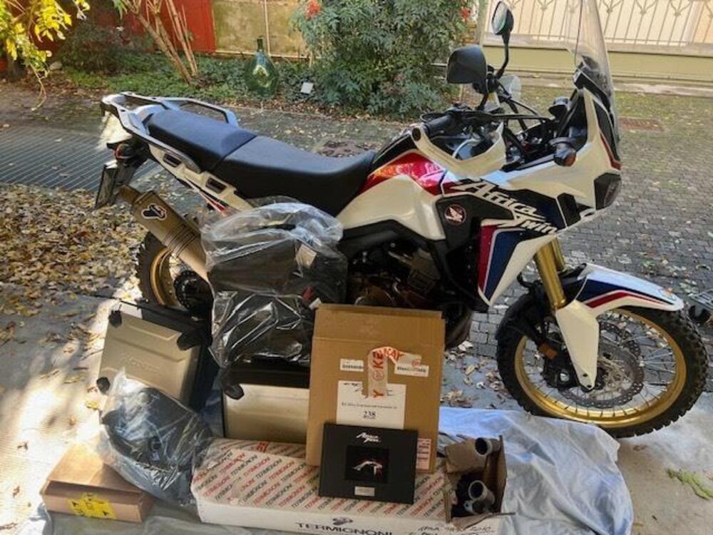 Honda Africa Twin CRF 1000L (2016 - 17) (14)