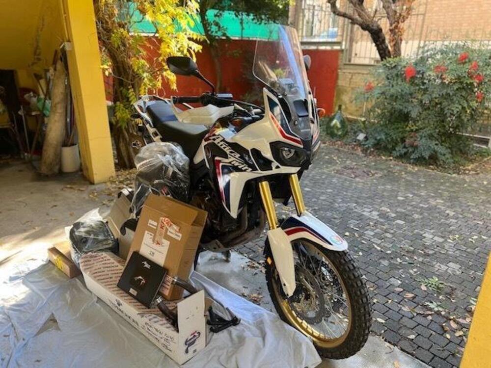Honda Africa Twin CRF 1000L (2016 - 17) (15)