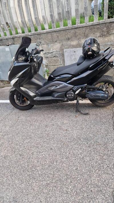 Yamaha T-Max 500 (2008 - 12) usata