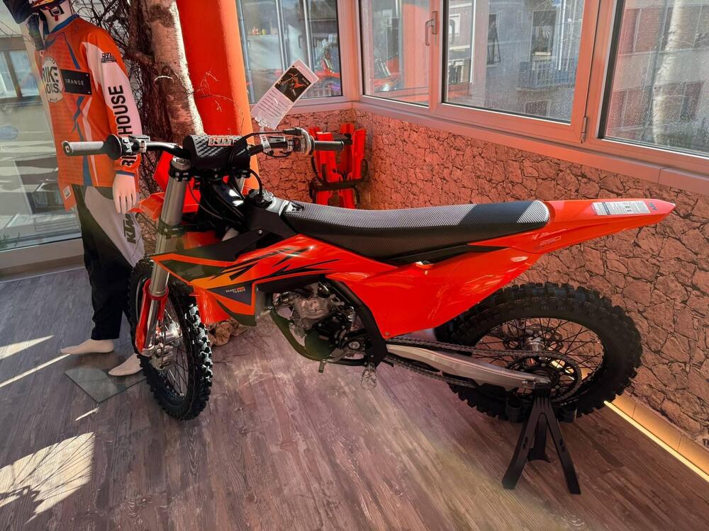 KTM 250 SX-F (2026)