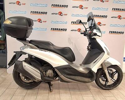 Piaggio Beverly 350 SportTouring ie (2011 - 15) usata