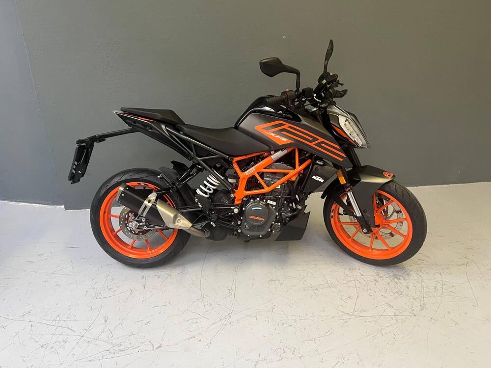 KTM 125 Duke (2021 - 23)