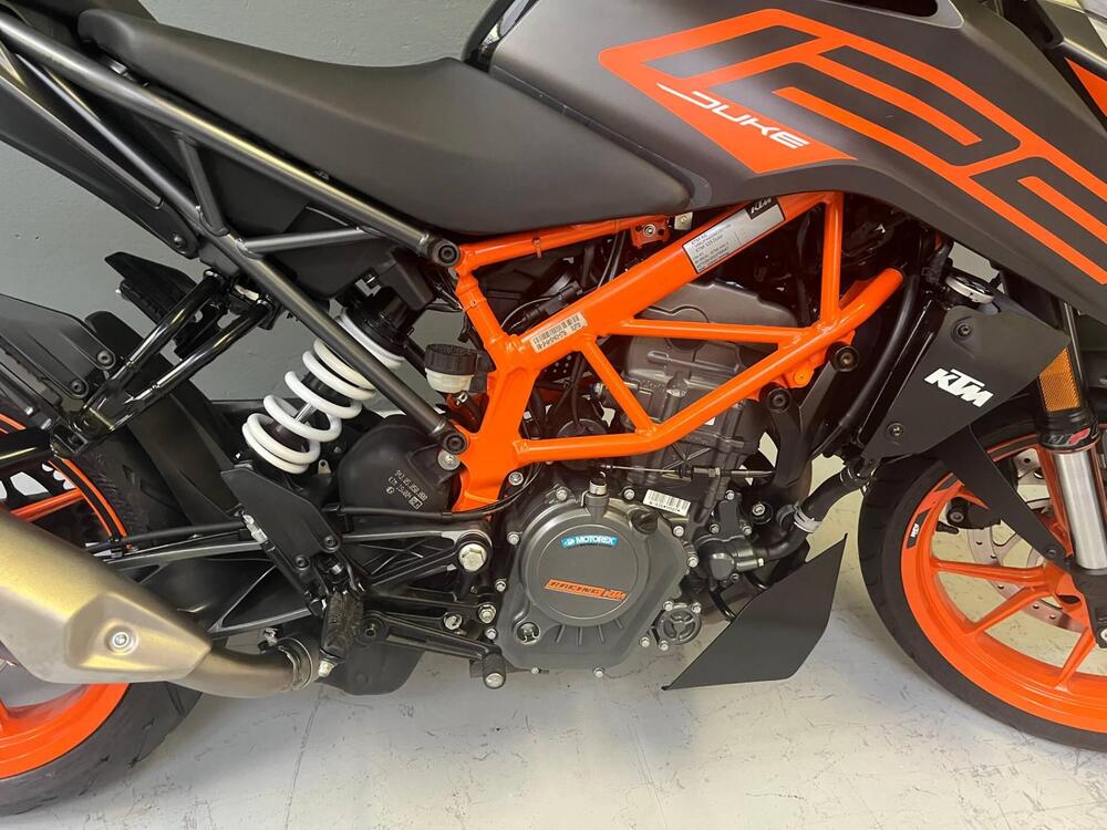 KTM 125 Duke (2021 - 23) (8)
