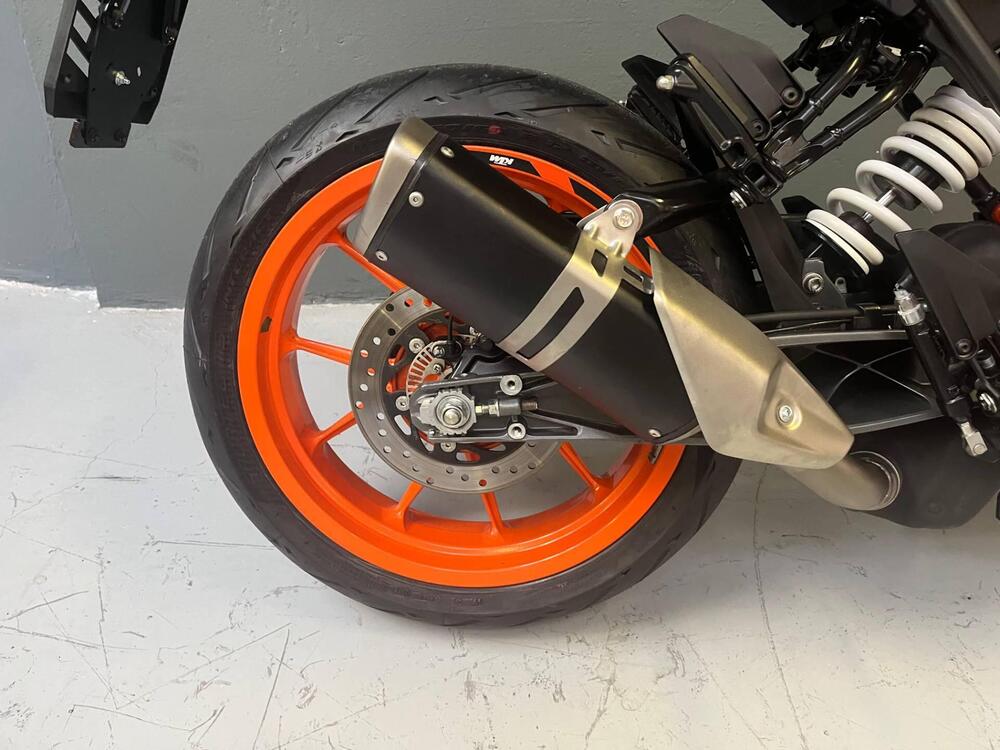 KTM 125 Duke (2021 - 23) (10)