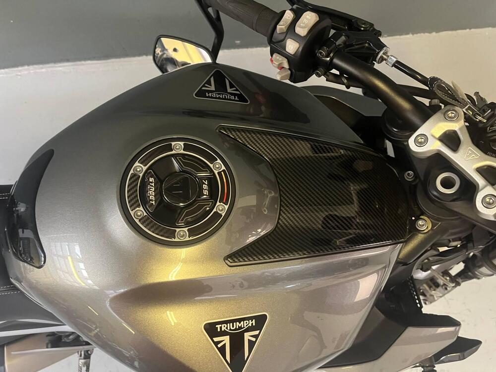 Triumph Street Triple 765 RS (2023 - 26) (12)