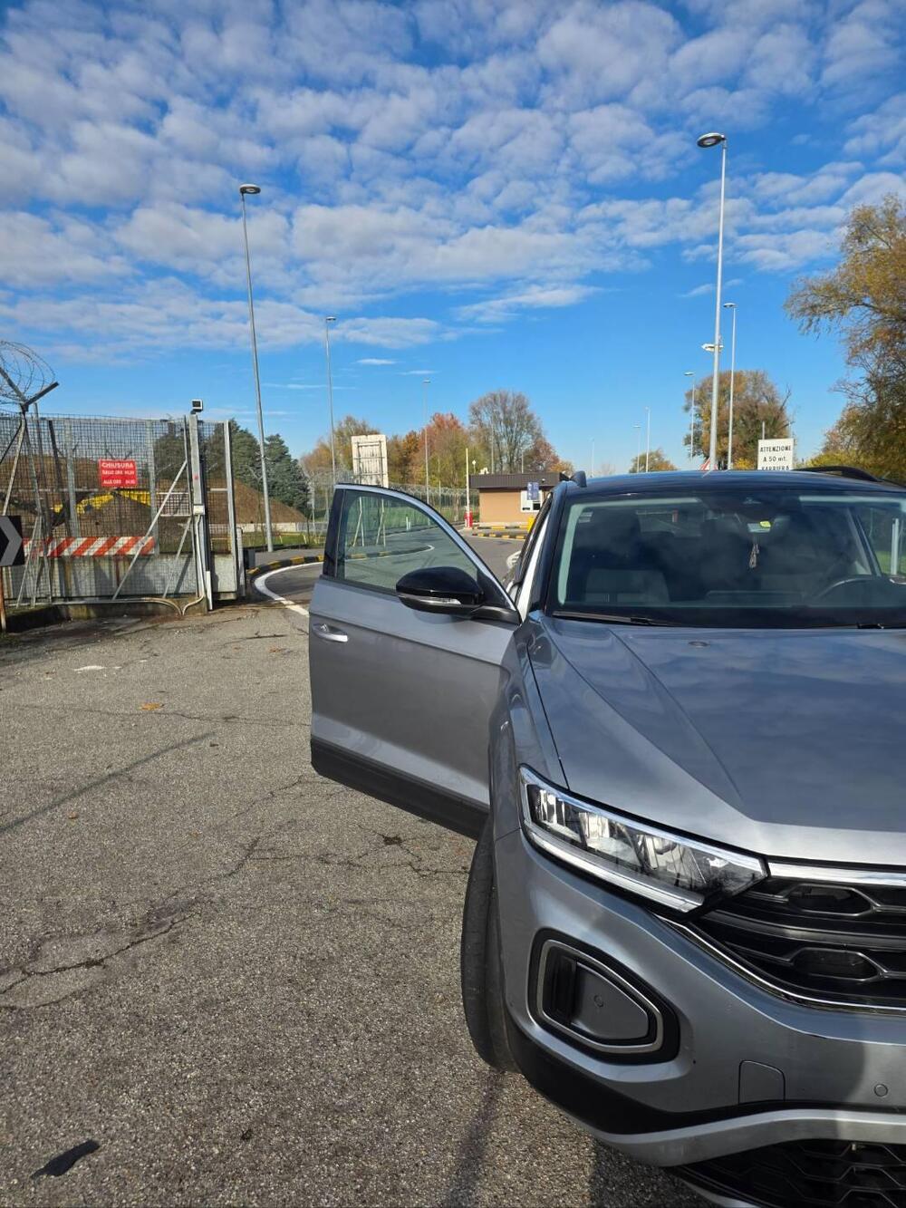 Volkswagen T-Roc usata a Milano (2)
