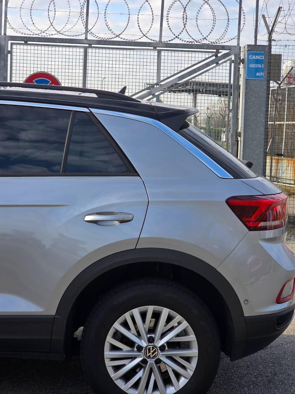 Volkswagen T-Roc usata a Milano (7)