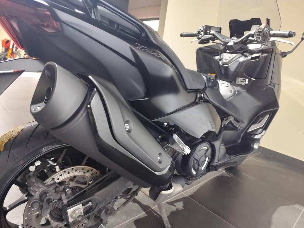Yamaha T-Max 560 Tech Max (2022 - 24) (5)
