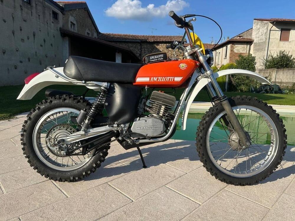 Ancillotti Rombo 125cc (2)