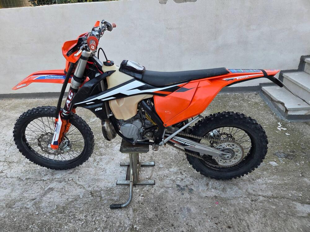 KTM 300 EXC E (2017) (2)