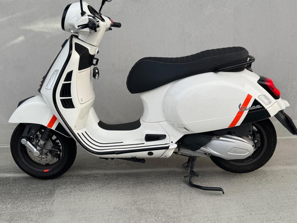 Vespa GTS 300 Super Sport (2023 - 24) (4)