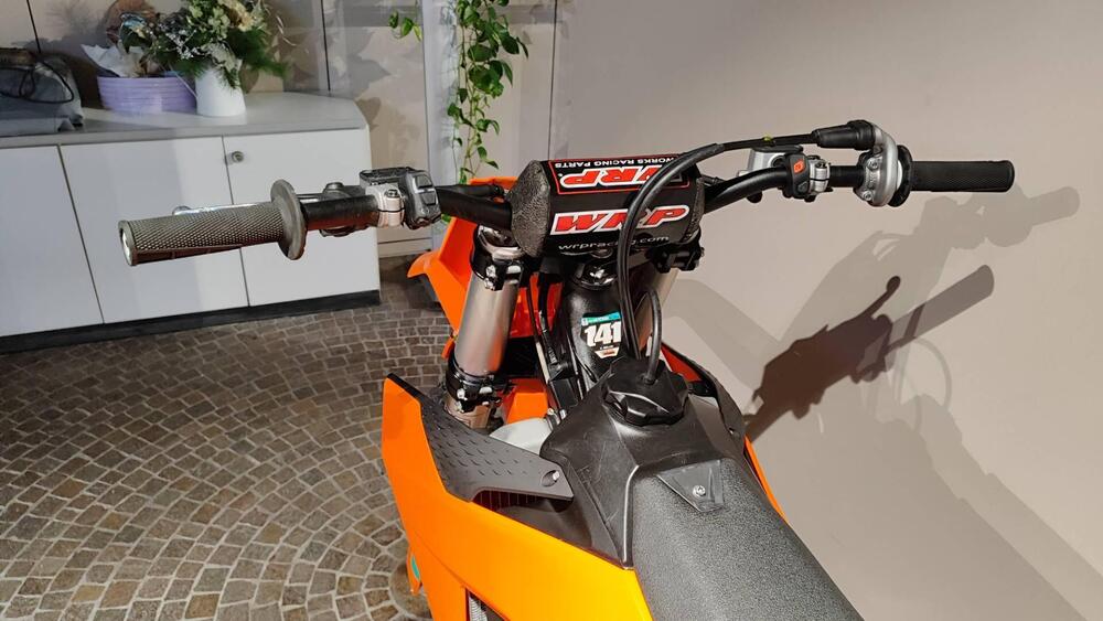 KTM 250 SX-F (2024) (7)