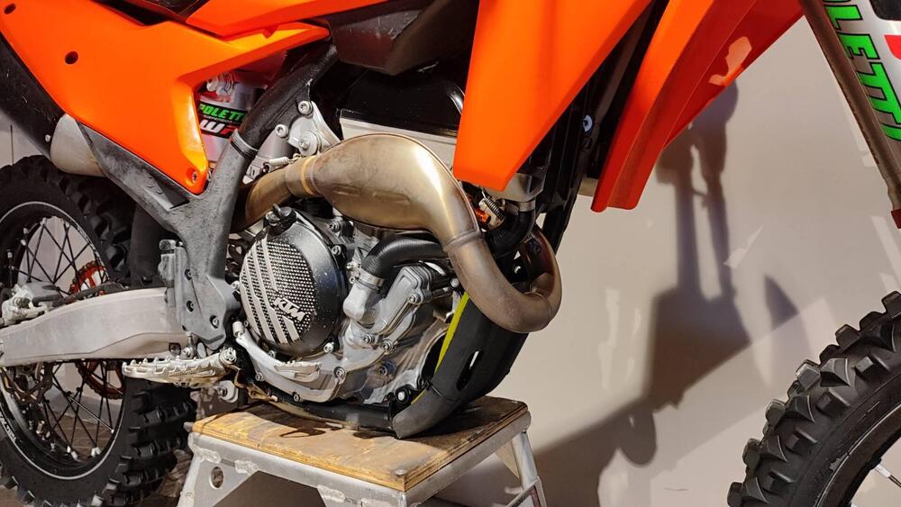 KTM 250 SX-F (2024) (4)