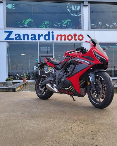 Honda CBR 650 R (2021 - 23) usata