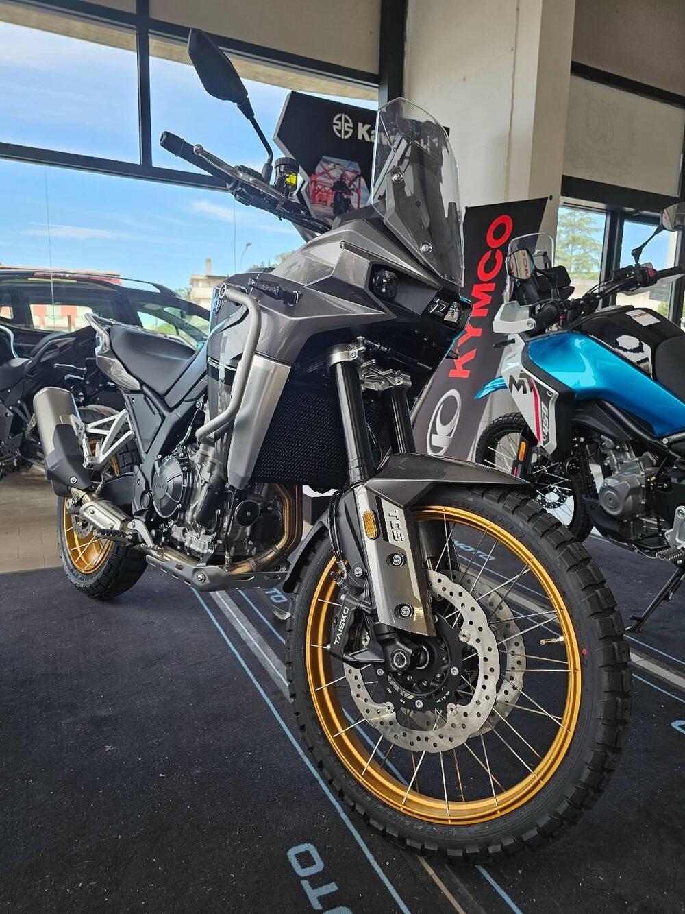 Kove 800X Pro (2024 - 25)