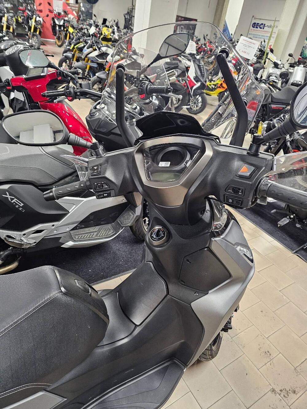 Kymco Agility 300i Noodoe (2021 - 24) (3)