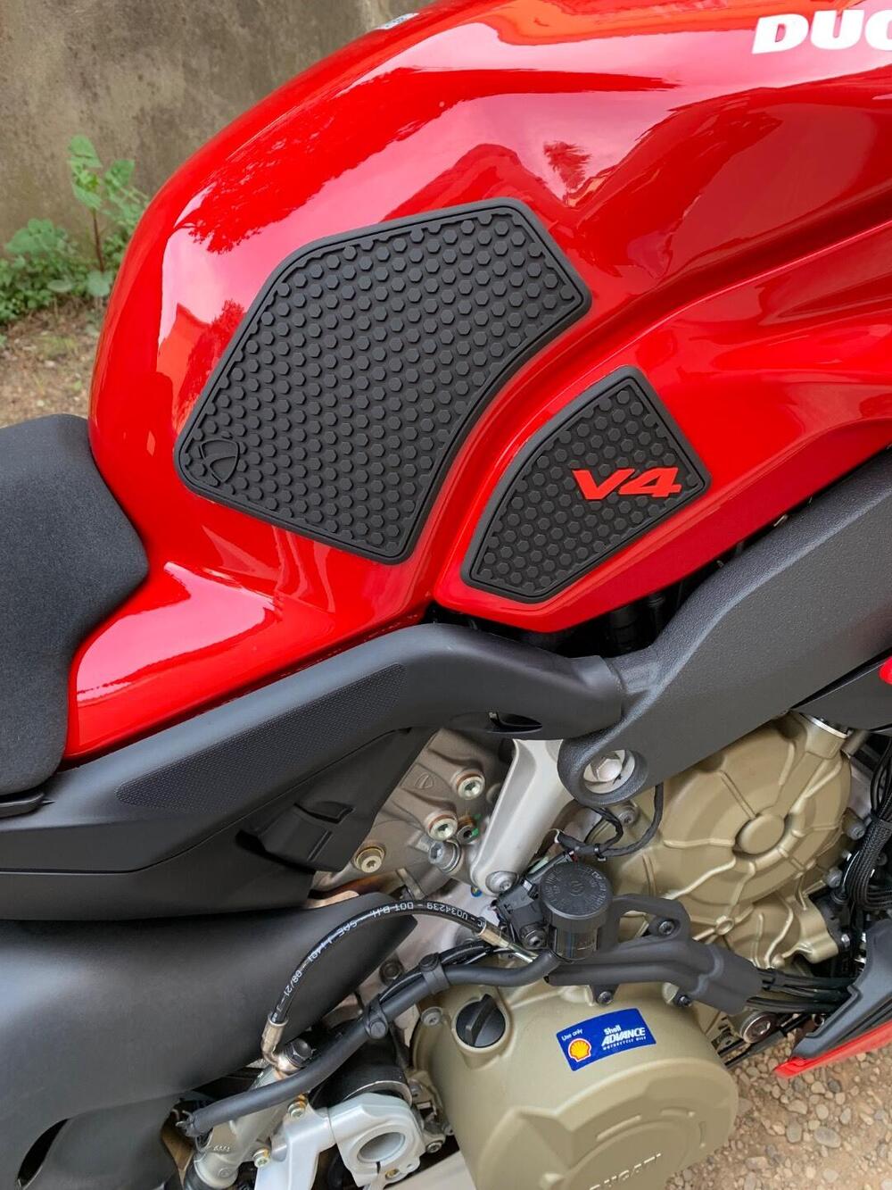 Ducati Streetfighter V4 1100 S (2021 - 22) (4)