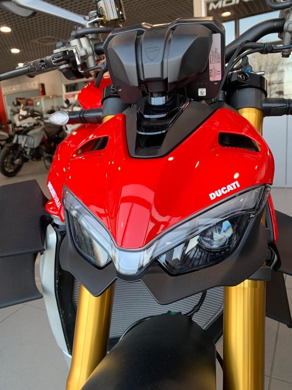 Ducati Streetfighter V4 1100 S (2021 - 22) (7)