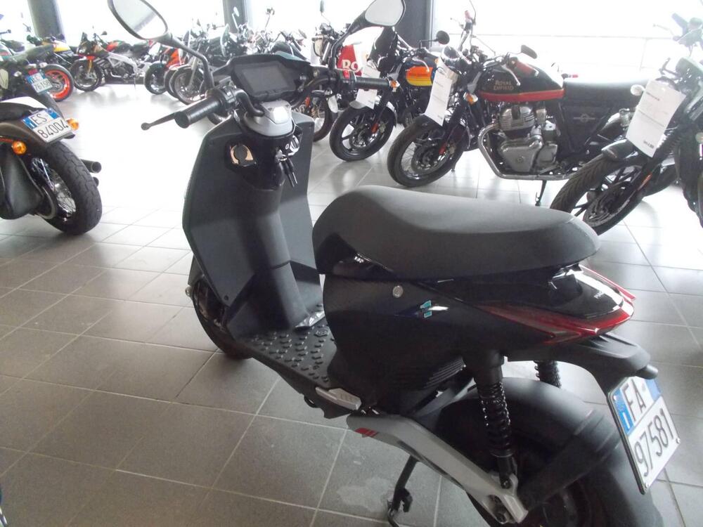 Piaggio 1 Active (2022 - 26)