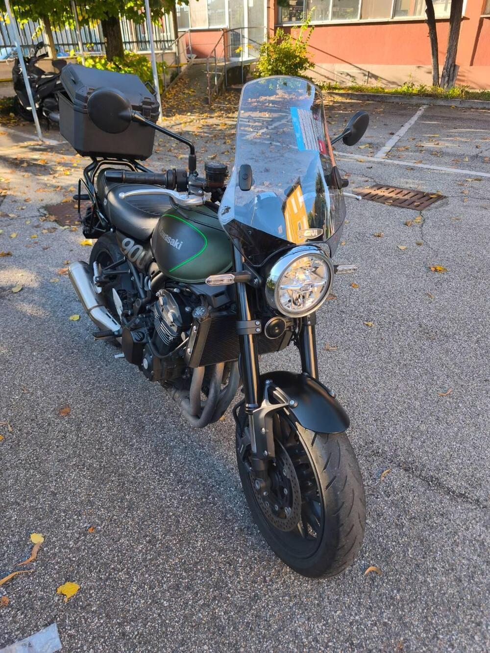 Kawasaki Z 900 RS (2021) (2)