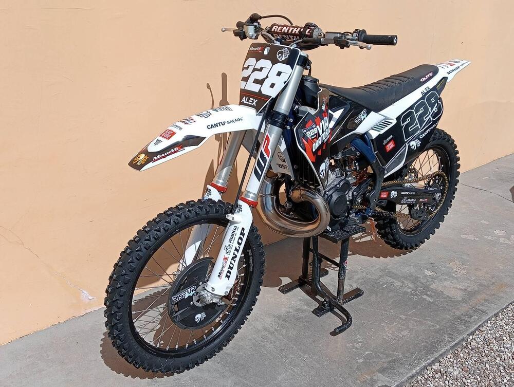 Husqvarna TC 250 (2022) (2)