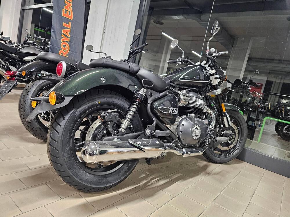 Royal Enfield Super Meteor 650 (2023 - 26) (3)