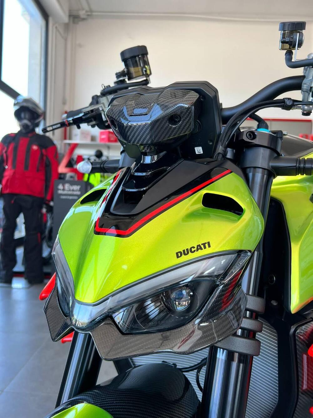 Ducati Streetfighter V4 Lamborghini (2023 - 24) (4)