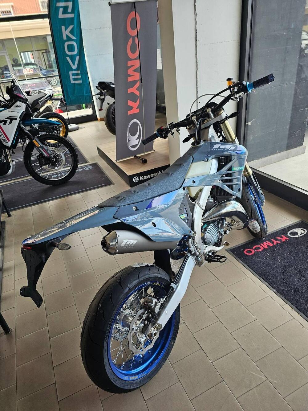 Tm Moto SMR 125 ES Fi 2T (2025) (3)