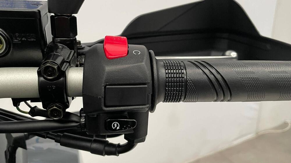 Sym ADXTG 400 (2025) (11)