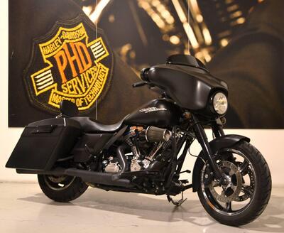 Harley-Davidson 1690 Street Glide (2011 - 13) - FLHX usata
