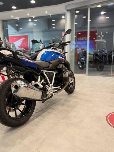 Bmw R 1250 R (2021 - 25) usata