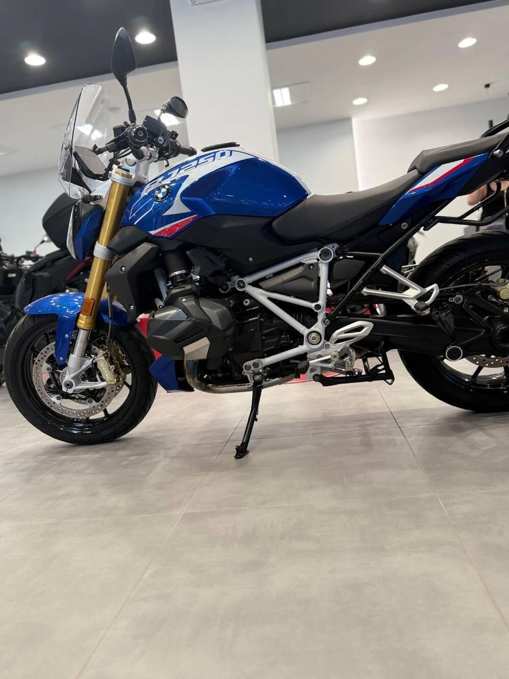 Bmw R 1250 R (2021 - 25) (6)