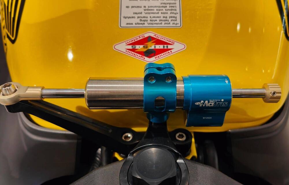 Honda CBR 900 RR Fireblade (2002 - 04) (8)