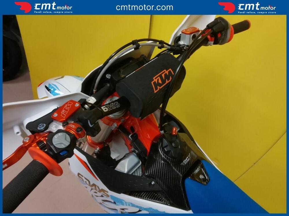 KTM 350 EXC-F Six Days (2025) (11)