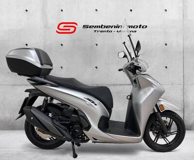 Honda SH 350i GT (2025) usata
