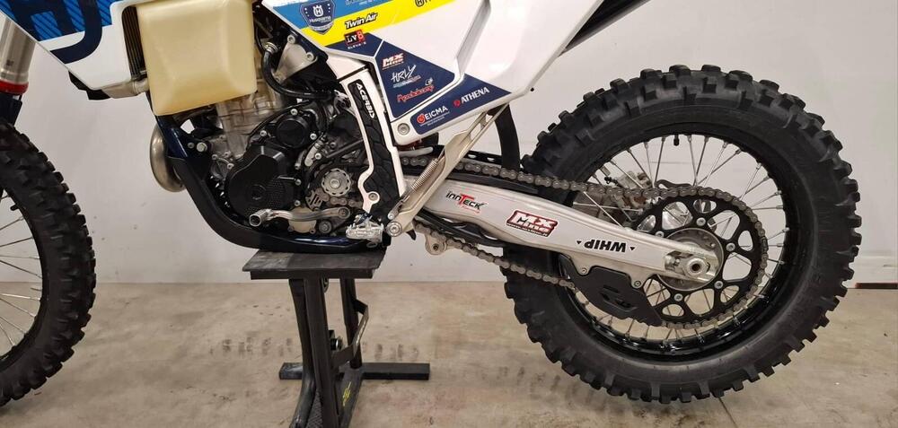 Husqvarna FE 250 (2024) (6)